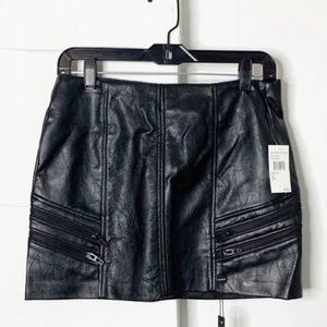 faux vegan leather mini moto skirt with zippers